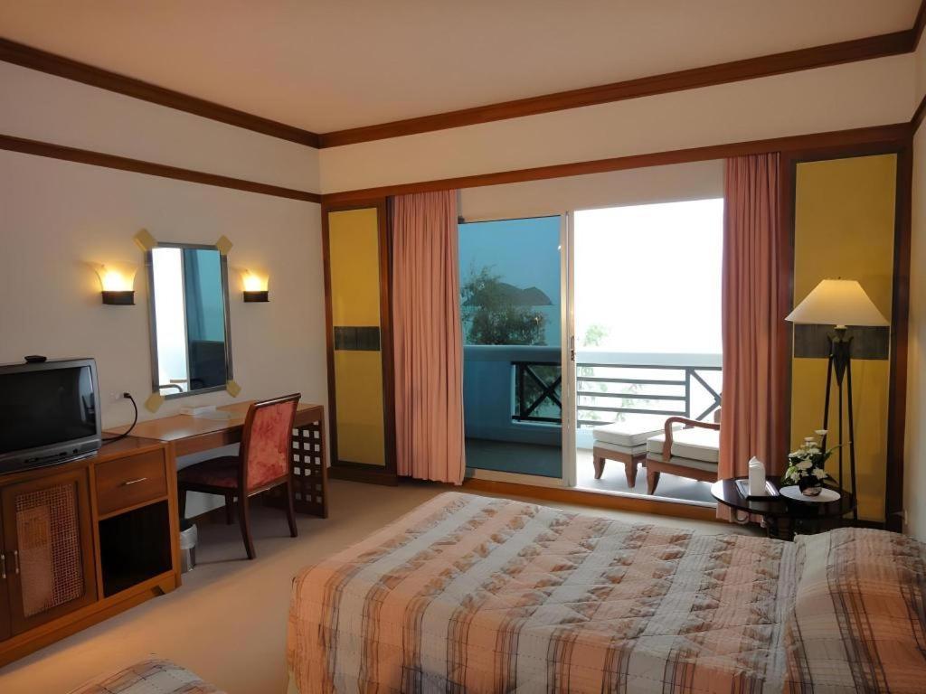 Bp Samila Beach Hotel & Resort Songkhla Eksteriør bilde